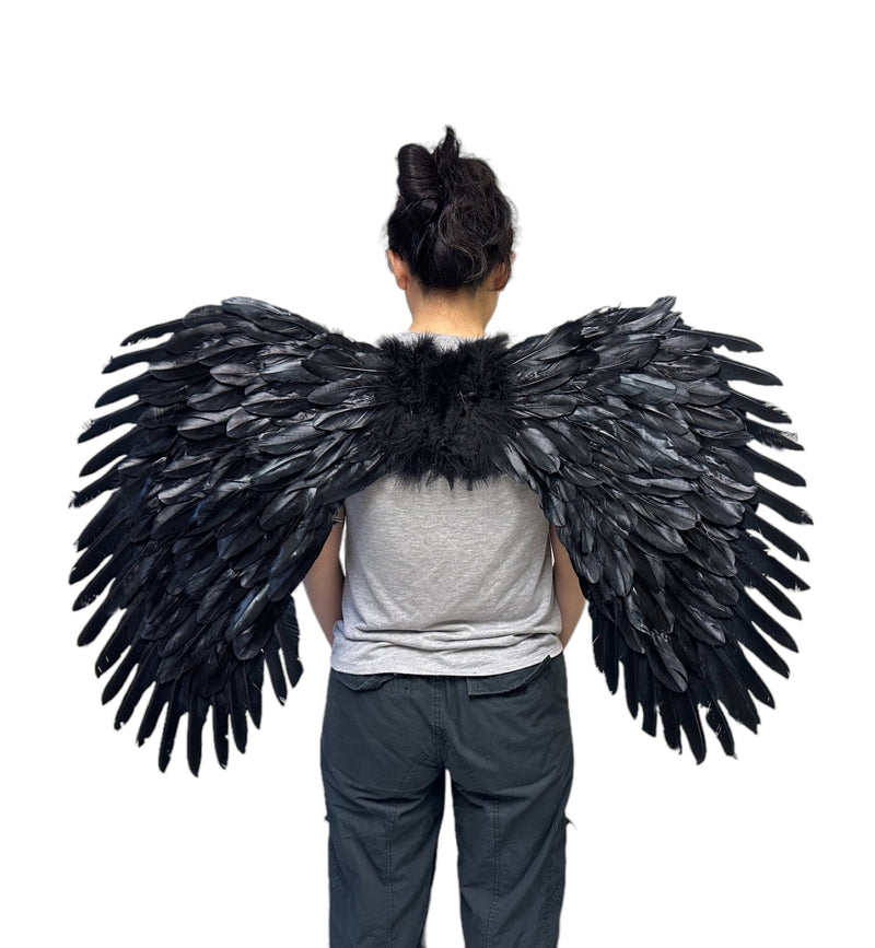 Alas de ángel de plumas negras grandes XXL hechas a mano con HALO GRATIS para adultos mujeres hombres alas de fiesta de disfraces de Halloween - SACASUSA