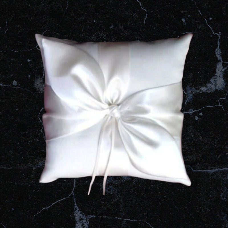Blanco Boda nupcial Nudo de amor Gran lazo de satén Portador de almohada de anillo blanco ¡Simple pero con clase! Accesorios de boda Calidad y artesaná­a de primer nivel. - SACASUSA