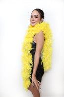 Boa de plumas Chandelle de pavo amarillo de 100 g con oropeles plateados, 6 pies de largo, años 20, hermoso color vibrante, accesorio para disfraz de Halloween - SACASUSA