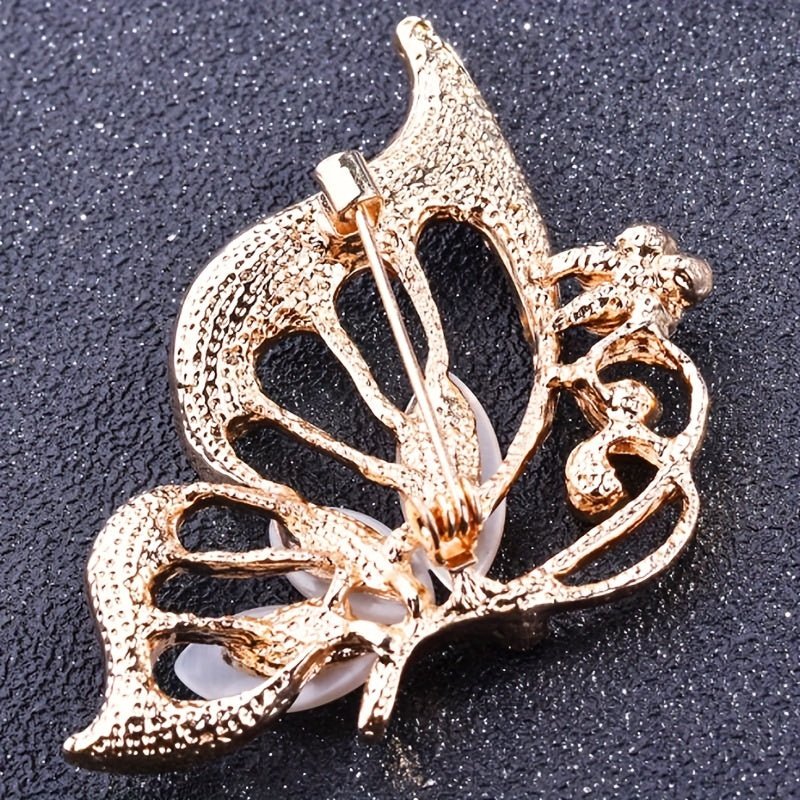 Deslumbrante Exquisita Broche de Mariposa, Elaborado con Zirconia Artificial - Una Joya Impactante y Perfecta para Eventos Especiales y Memorables de las Mujeres - SACASUSA