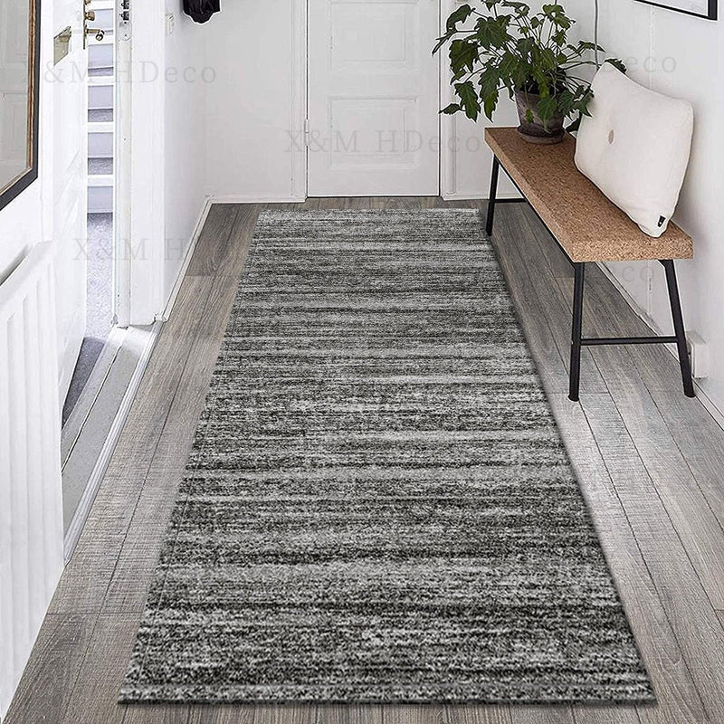 Elegante alfombra pasillera en gris: Antideslizante, versátil para pasillos, cocina, lavandería - Duradera, 100% poliéster con diseño desgastado - SACASUSA